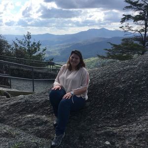 Meet your Posher, Stefani